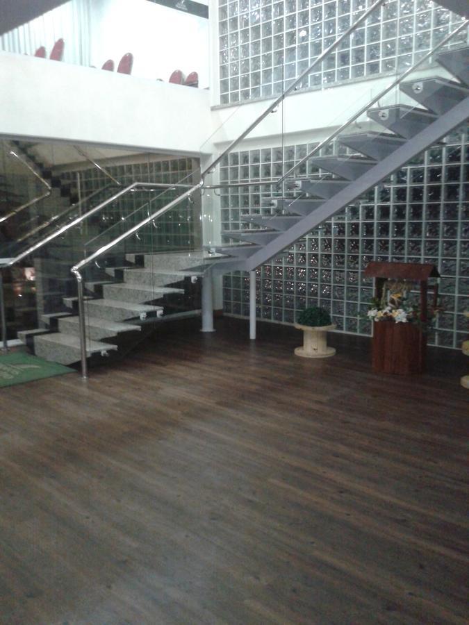 Hotel Maestro Villa Do Lago Toledo Екстериор снимка